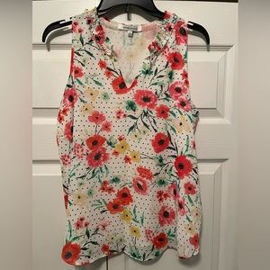 Cute white shell/tank top. Size small.